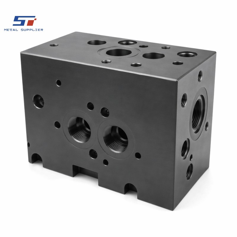 precision machined hydraulic manifold